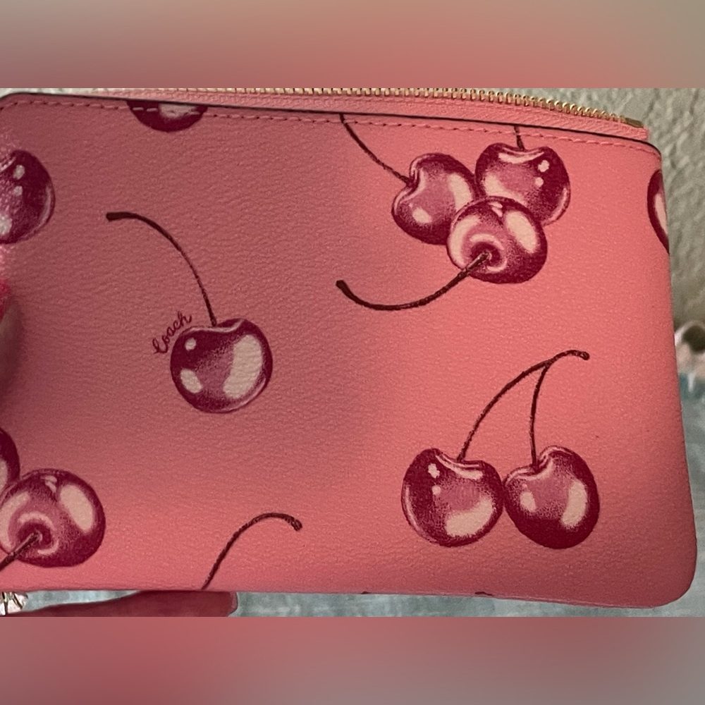 Coach 🍒🍒CHERRY🍒🍒 Print Corner Zip
Wristlet. NWT   Sold out! - Picture 7 of 7
